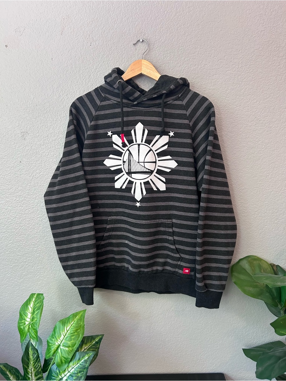 NBA Golden State Warriors Black & Gray Striped Pullover Hoodie